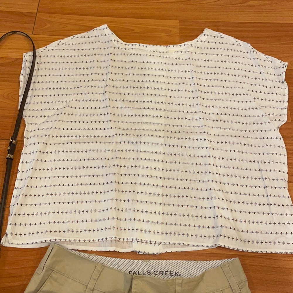 Women’s blouse